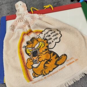 Garfield Crochet Top Towel